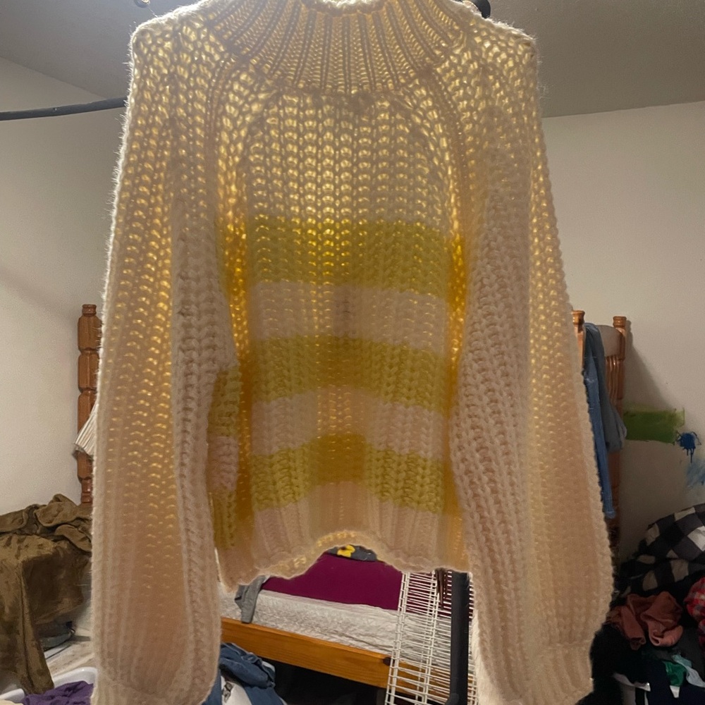 Wrangler Cozy Knit Sweater - Yellow and White Stripes